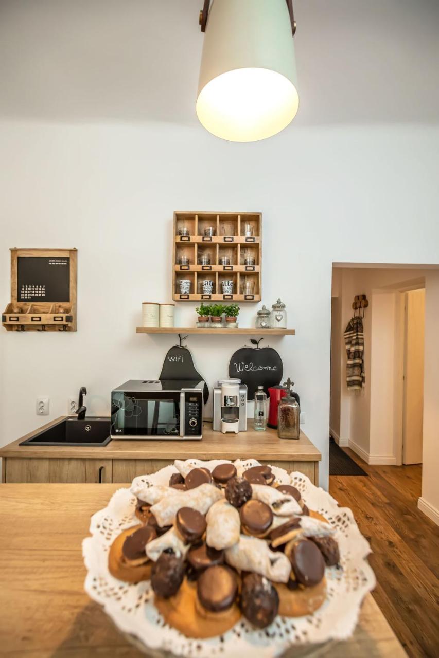 בראשוב Venice Boutique Aparthotel מראה חיצוני תמונה